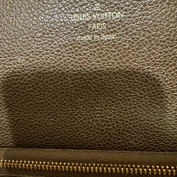 LOUIS VUITTON❤️🌟CA2182 EMPREINTE WALLET⭐️ - Picture 5 of 8